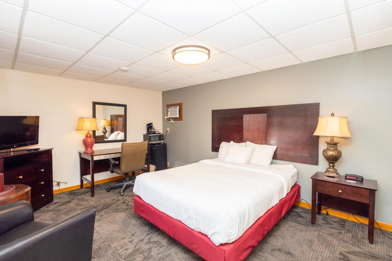 Brentwood Motor Inn Marquette Extérieur photo